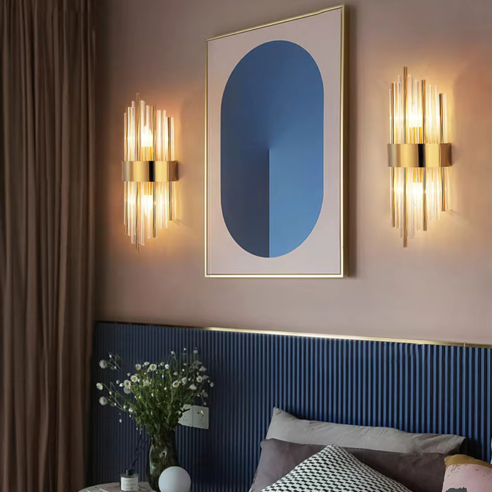 Crown-Luxe Wall Light