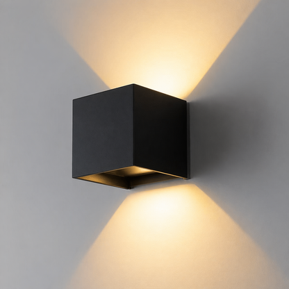 Archéon Outdoor Wall Light
