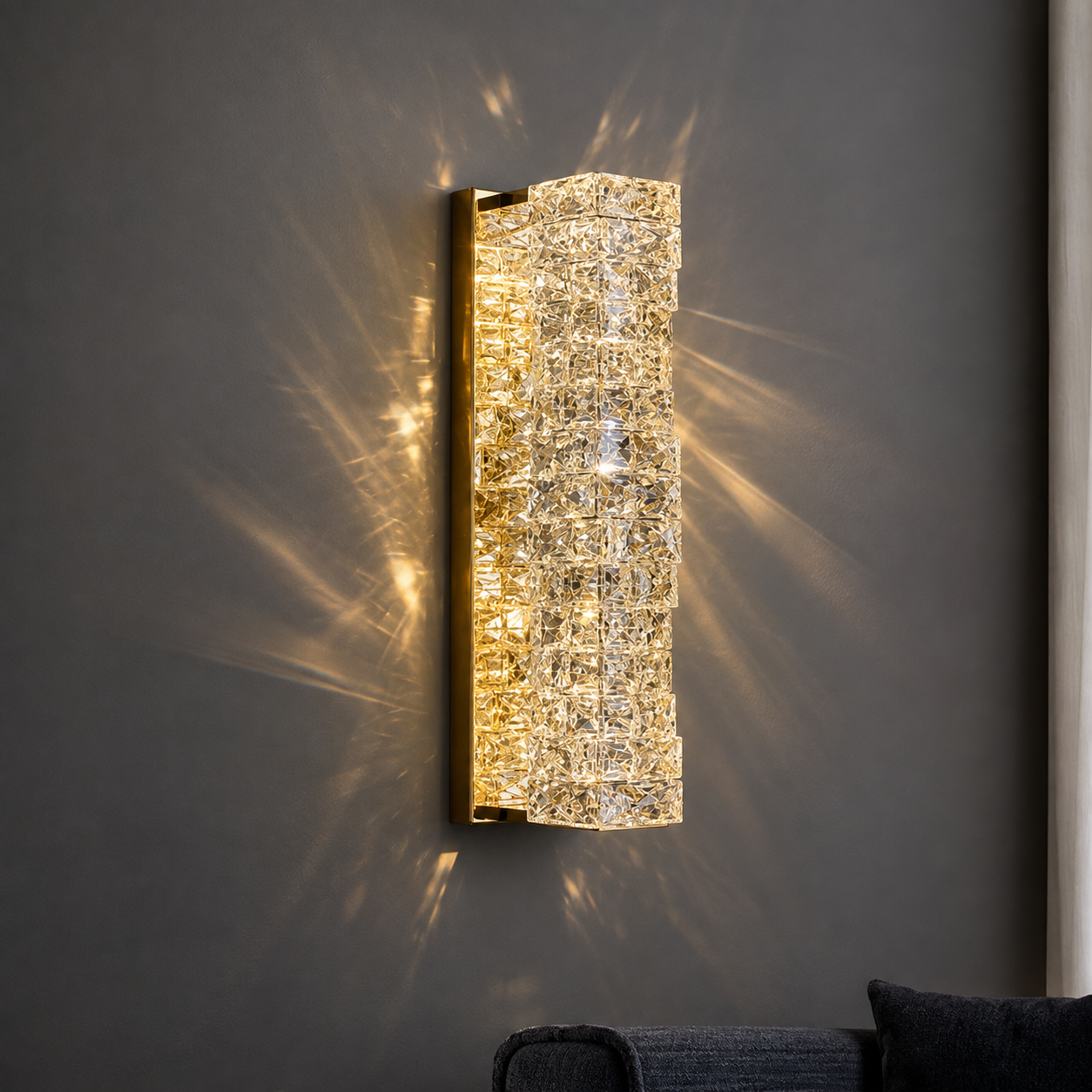 Élan Crystal Spiral Wall Light