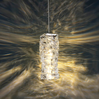Élan Crystal Spiral Pendant
