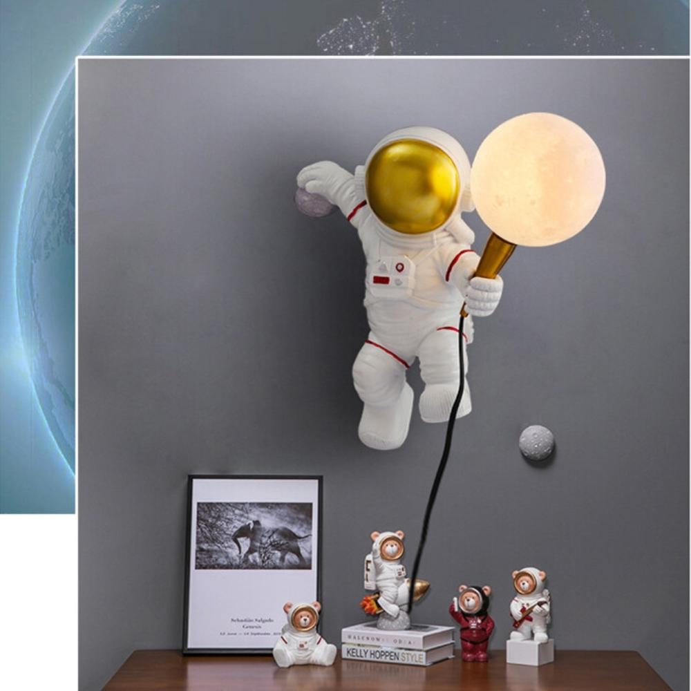 Astronaut Wall Light