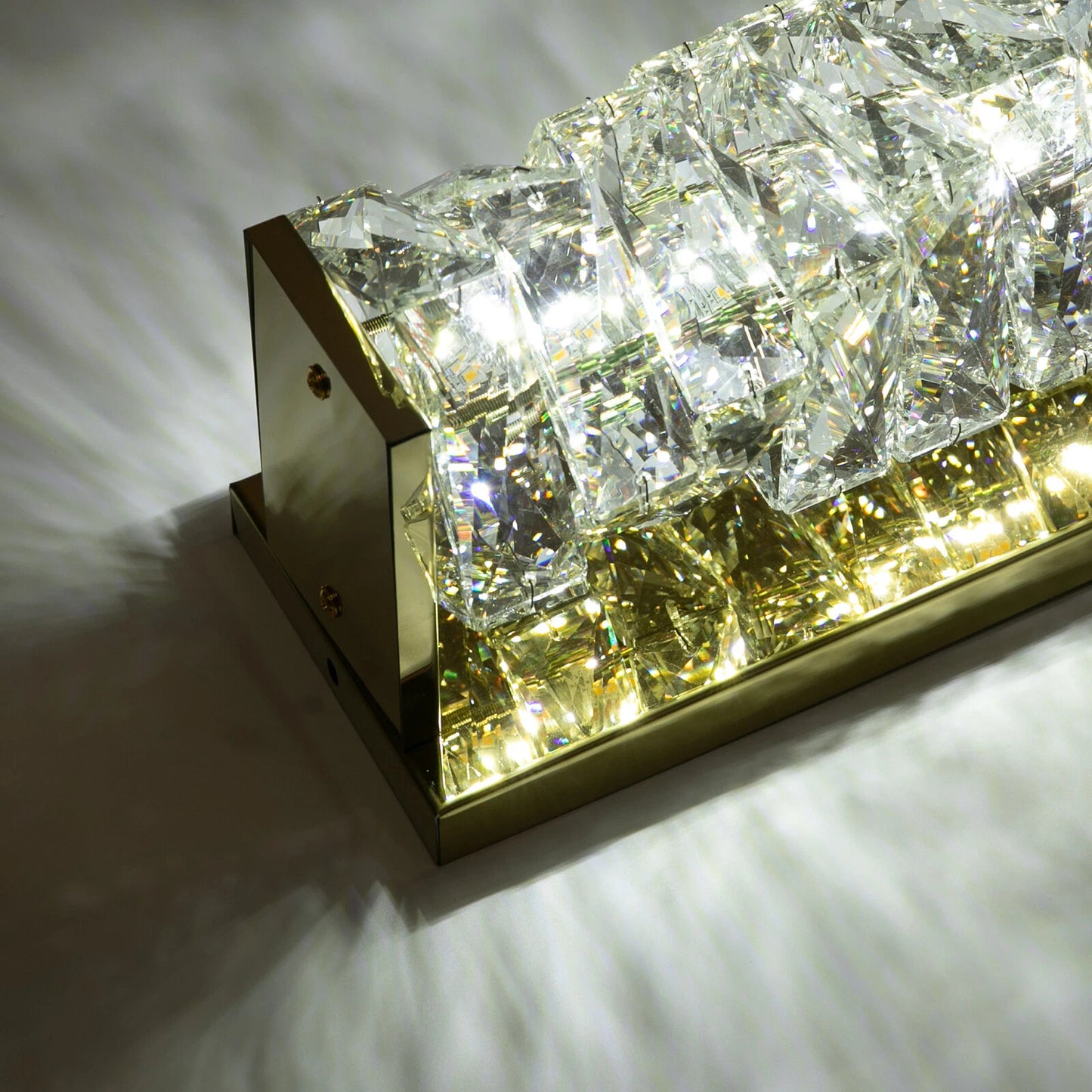 Élan Crystal Spiral Wall Light
